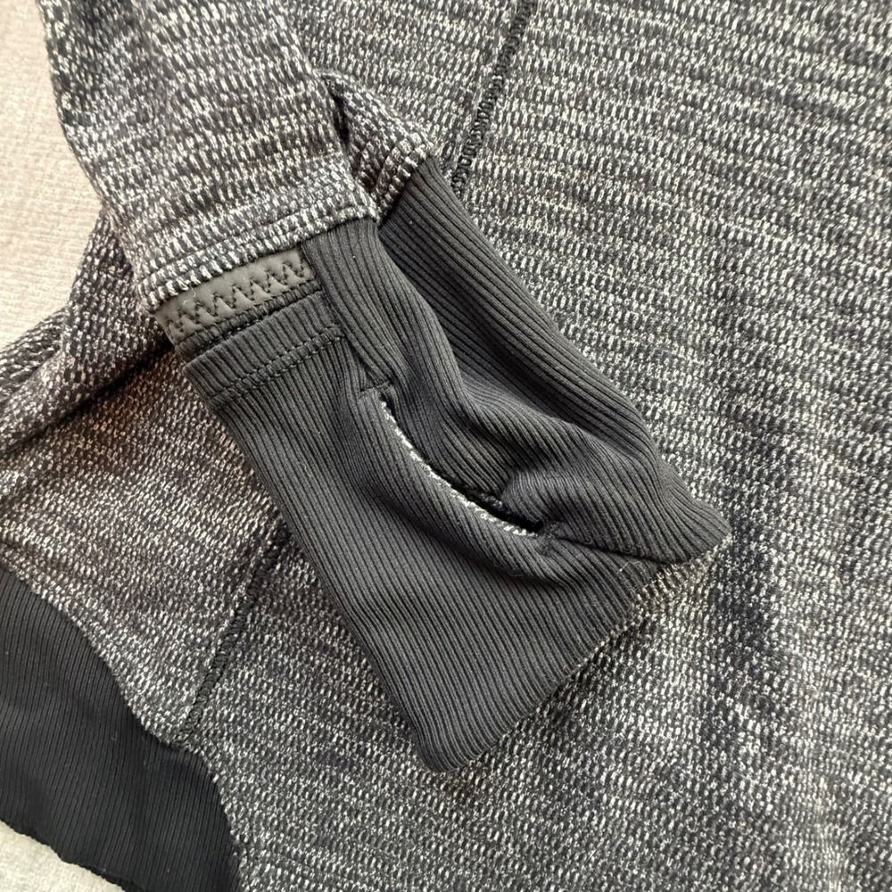 Lululemon‎ Space Dye Quarter Zip Pullover Black White Thumbholes Size 4 - Picture 4 of 7